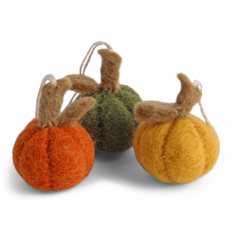 Set aus 3 kleinen Kürbissen für Herbst / Halloween - Anhänger (Gry & Sif)