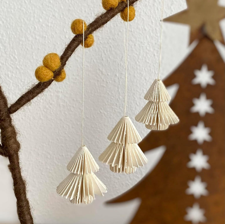 6er Set kleine Tannenbäumchen aus Papier - Anhänger (Paperholic)