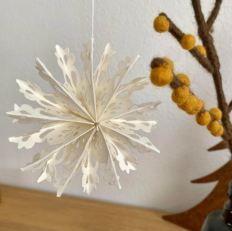 Papiersterne Schneeflocke "klein" Papier (Ø ca. 11 cm / 3 Stück) mit Aufhänger (Paperholic)