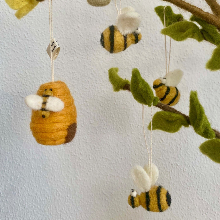 3er Set kleine Bienen oder Bienenkorb (1 Stück) - Anhänger (Gry & Sif)