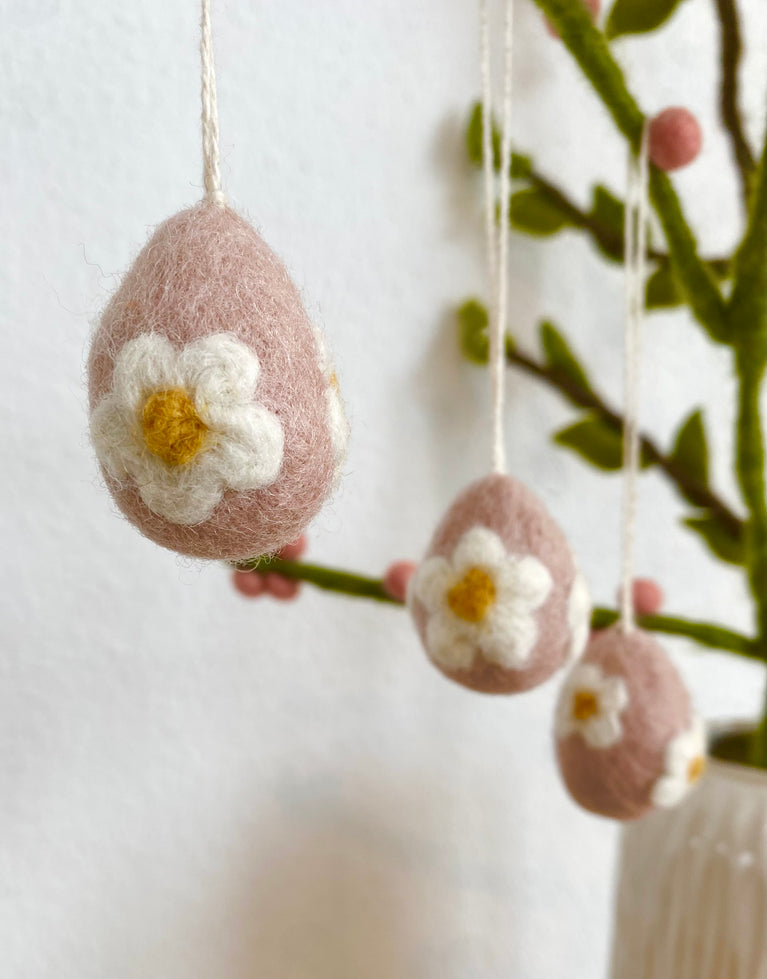 Ostereier aus Filz mit Blümchen, Ostern-Deko - 3 Stück - Anhänger Filz (Gry & Sif)