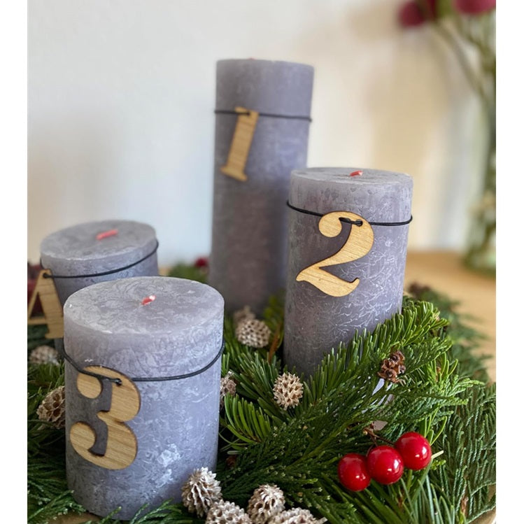 Adventskranz Zahlen 1, 2, 3, 4 aus recyceltem Holz für Kerzen (OOhh)