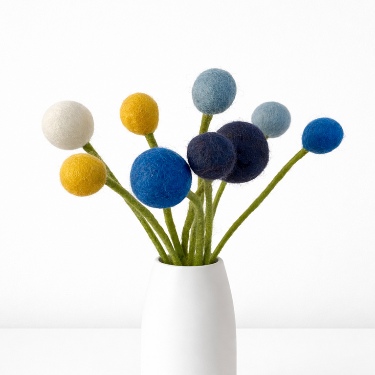 Blumenstrauß "kleiner Blumengruß blau"  Filzblumen 9 Stück - (Gry & Sif)