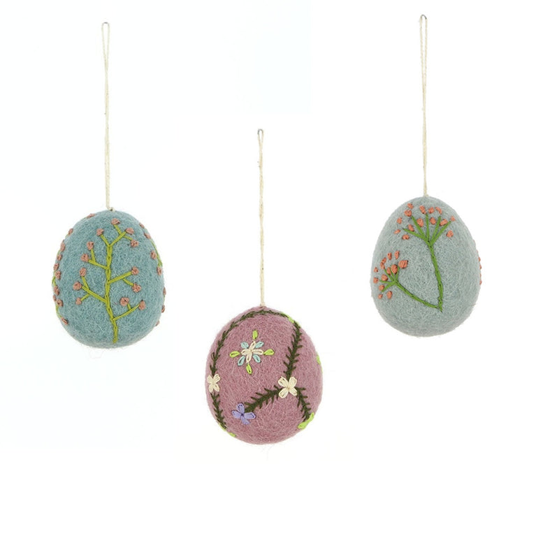 große Ostereier (1 Stück / 6cm) mit gestickten Blumen, Filz, Ostern-Deko - Anhänger (Globo Fair Trade)